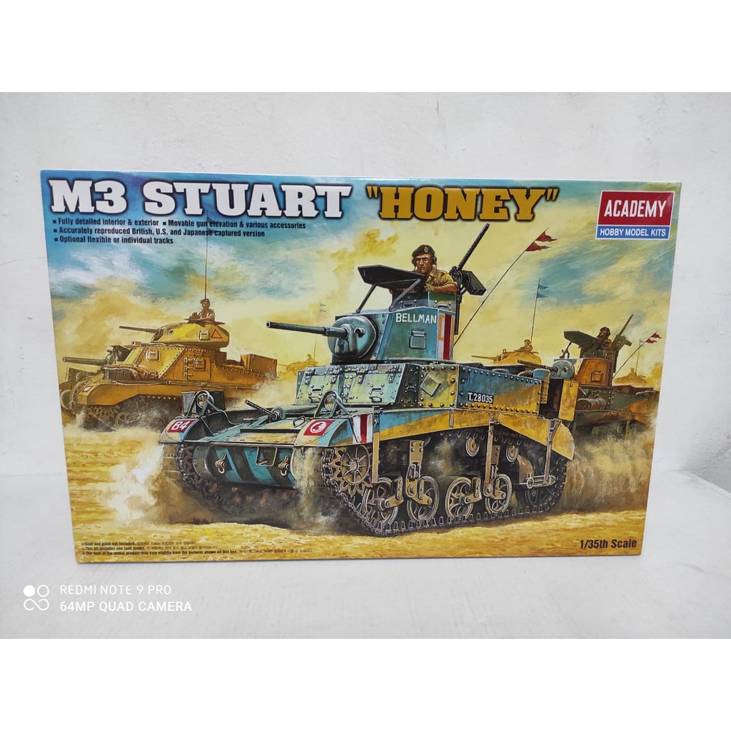 Mainan Rakitan ACADEMY 1/35 M3 Stuart Honey 13270