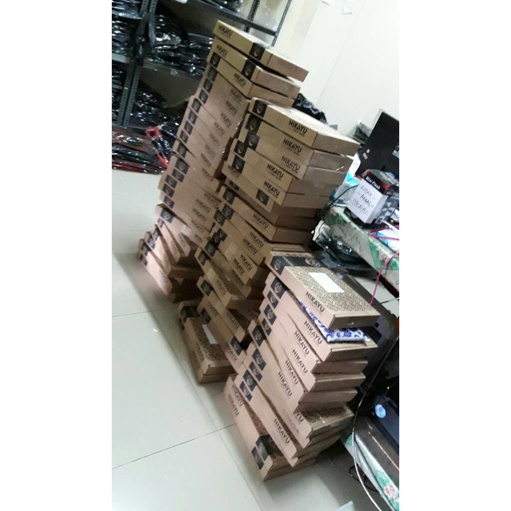 

PROMO SUPER MURAH !! Packing Dus + Free Gantung - N i K a Y u -