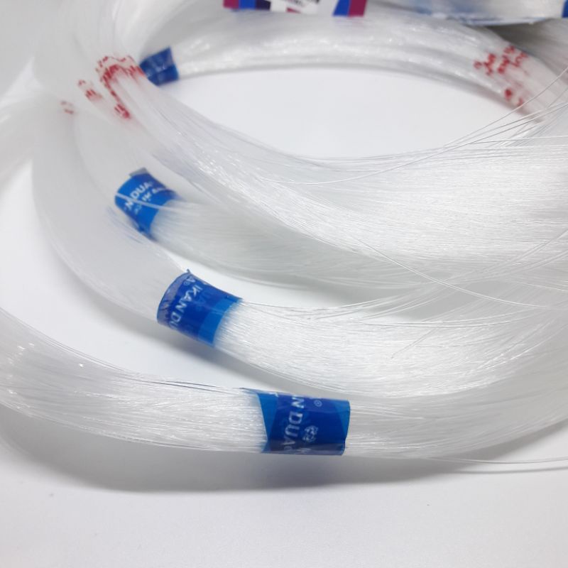 

TALI KENUR SENAR BENING TRANSPARAN UNTUK BAHAN KERAJINAN