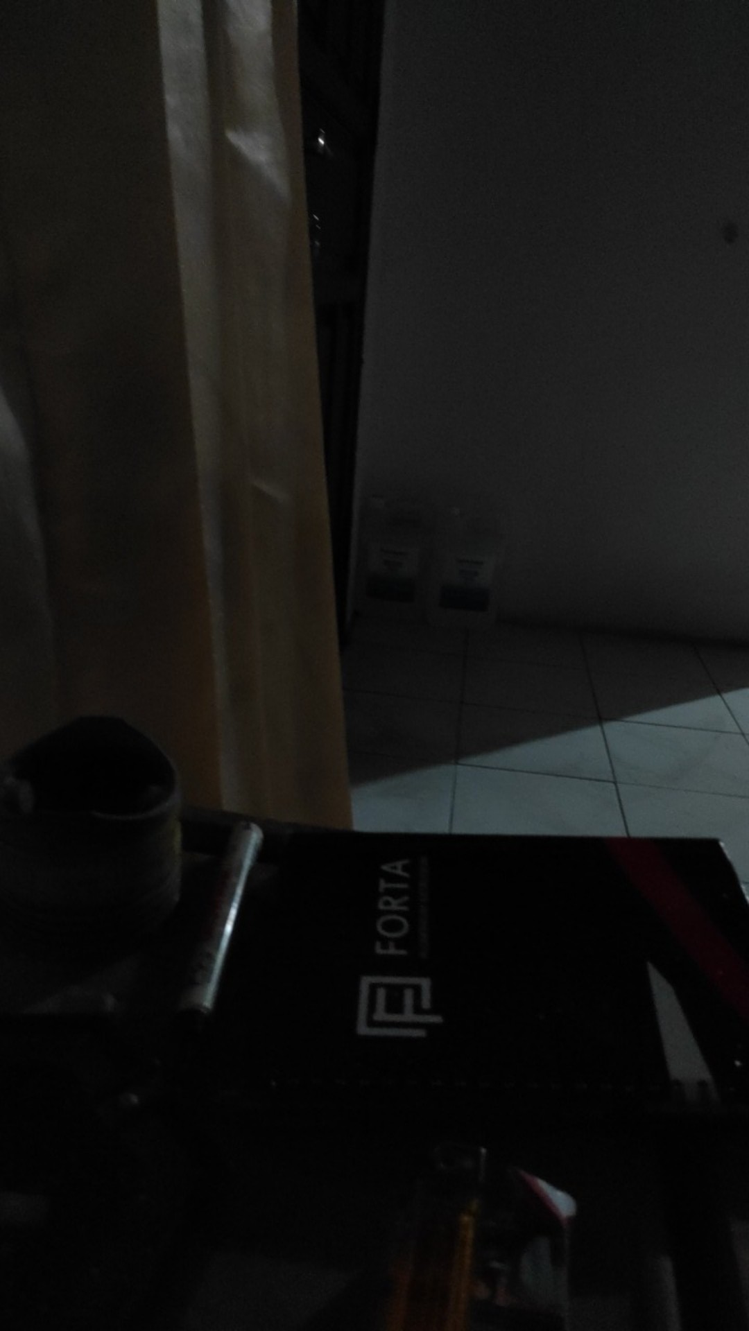 Handle Plastik Bintik 128mm