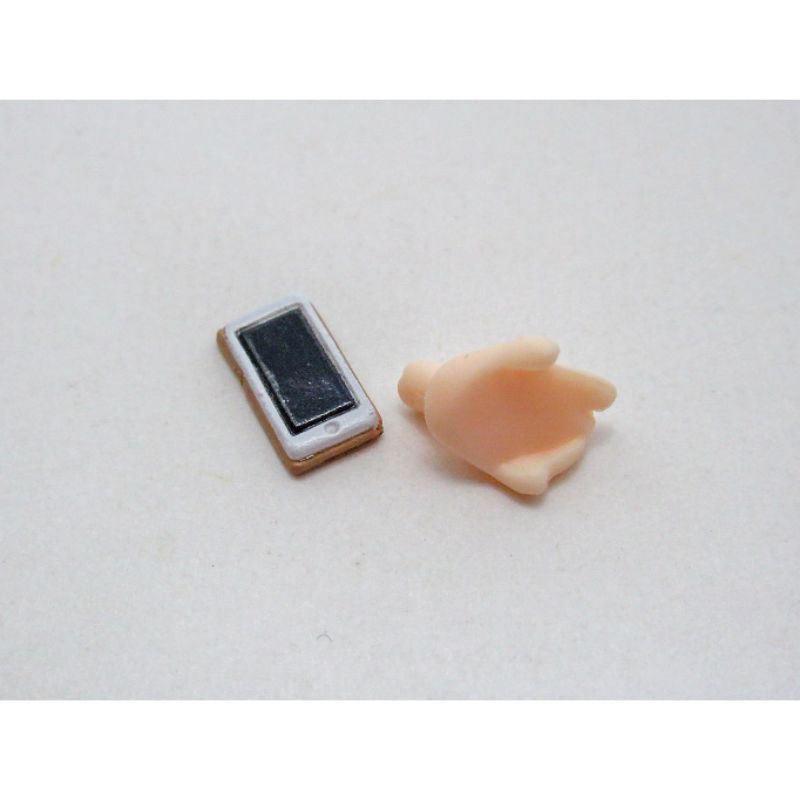 1473 Nendoroid Chizuru Mizuhara Kanojo Okarishimasu Split Part Ponsel