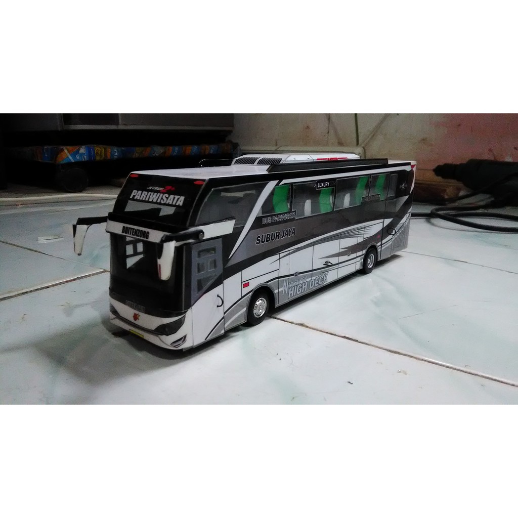 Miniatur Bis Subur Jaya Buitenzorg Miniatur Bis  Banjarnegara