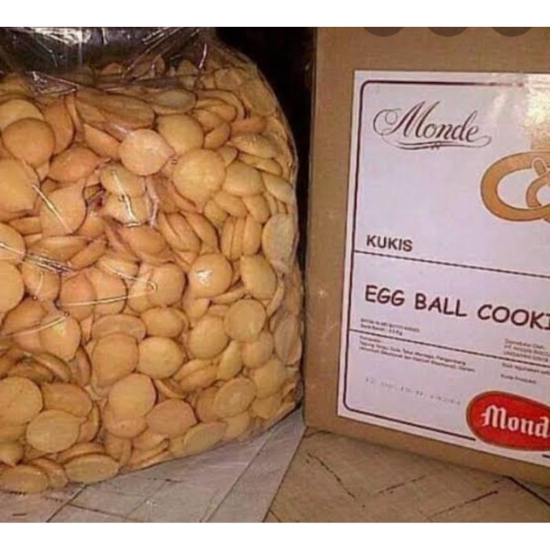 

Biskuit Eggball/ Eggdrop Nissin