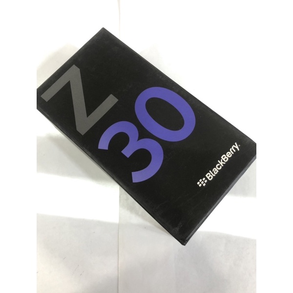 

Dus Buku Kotak Hape Blackberry BB Z30 Box