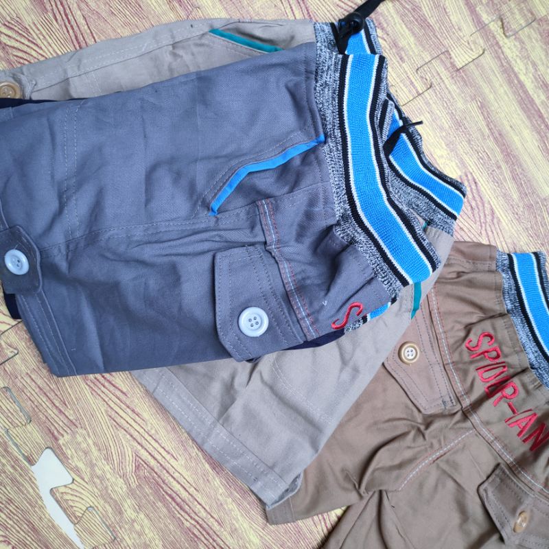 Celana pendek anak cowok  2 3 Tahun saku dua samping  belakang murah fatonah shop grobogan (Celana sassaa SS)