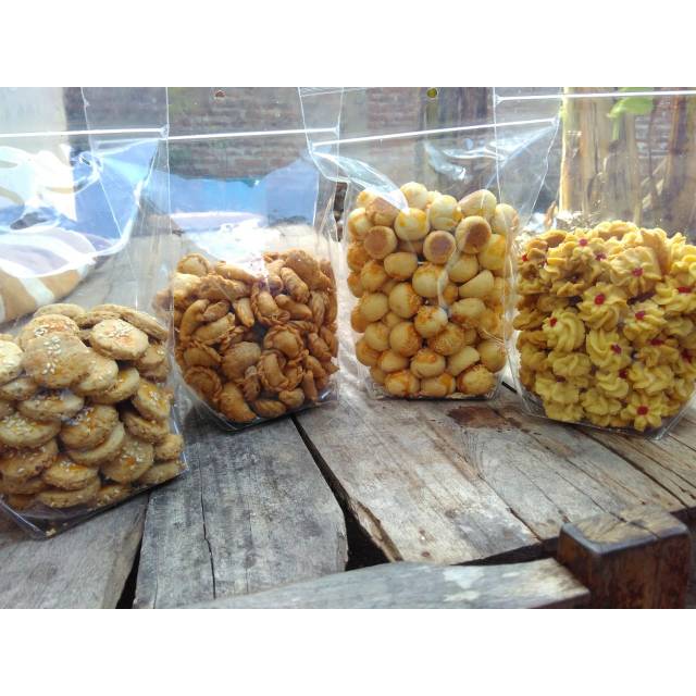 

OPEN PO KUE NASTAR NANAS KEMASAN TOPLES 500gr