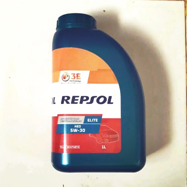 Oli repsol elite 5W30 4 paket