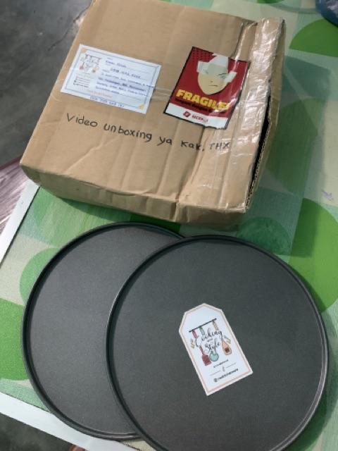 Non Stick Pizza Pan 22cm