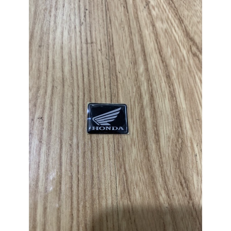 STIKER TIMBUL BATOK BELAKANG SPIDOMETER HONDA 2cm x 1,5cm