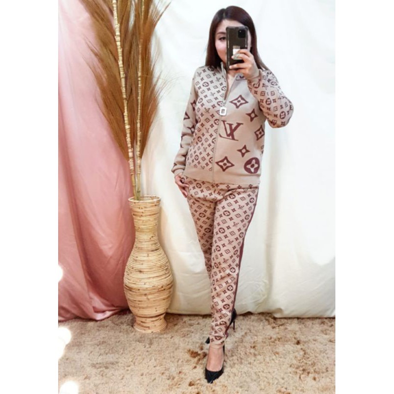 SETELAN RAJUT LV PREMIUM - READY STOCK IMPORT