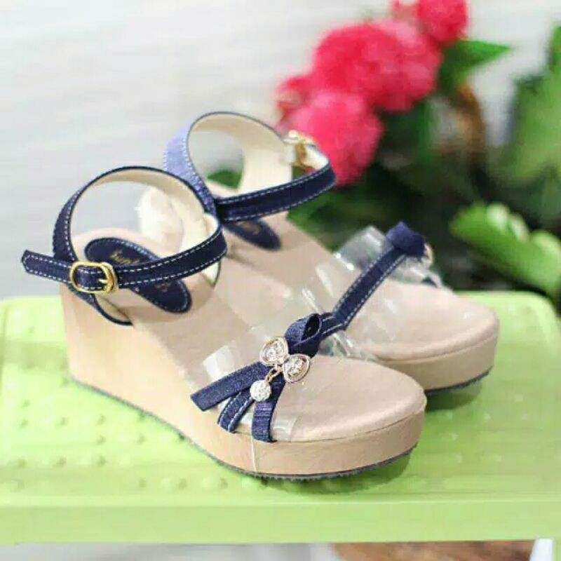 Sandal Anak Perempuan Tali Mika Liontin SM02