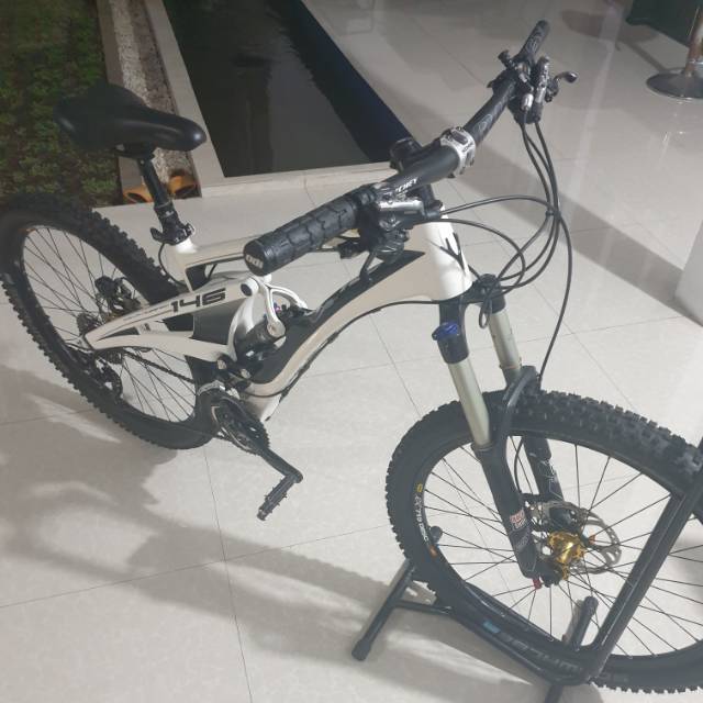 Sepeda MTB WHYTE 146 FULLBIKE Surabaya