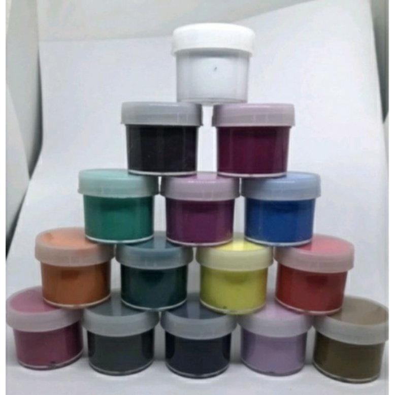 

cat untuk mewarnai gambar ukuran 25 ml