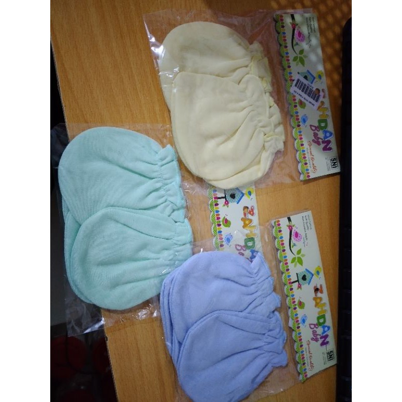 zahdan stk/sarung tangan dan kaki newborn