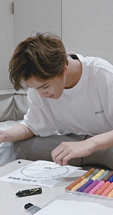 Pewarna Pakaian Nilon 10 Bungkus Per Satu Warna = 7.500