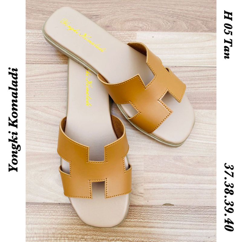 Sendal Flat H 4 Warna