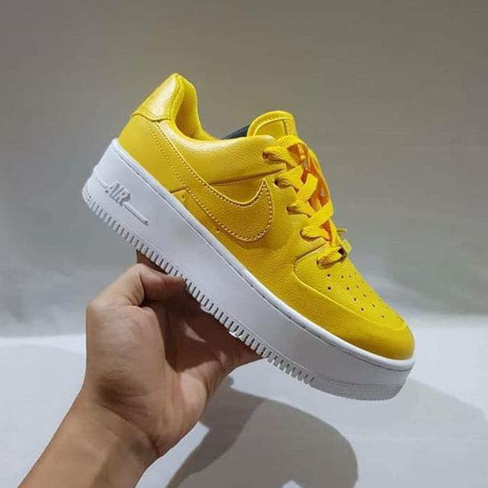 ☞❣barang murah❥ sneakers remaja murah Nike Air Force 1 Sage Low "Yellow White" Premium