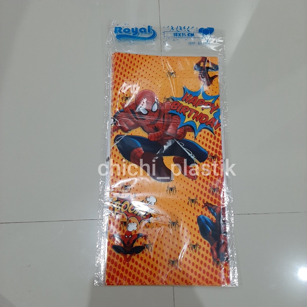 Plastik ulang tahun karakter kecil tebal 18x35