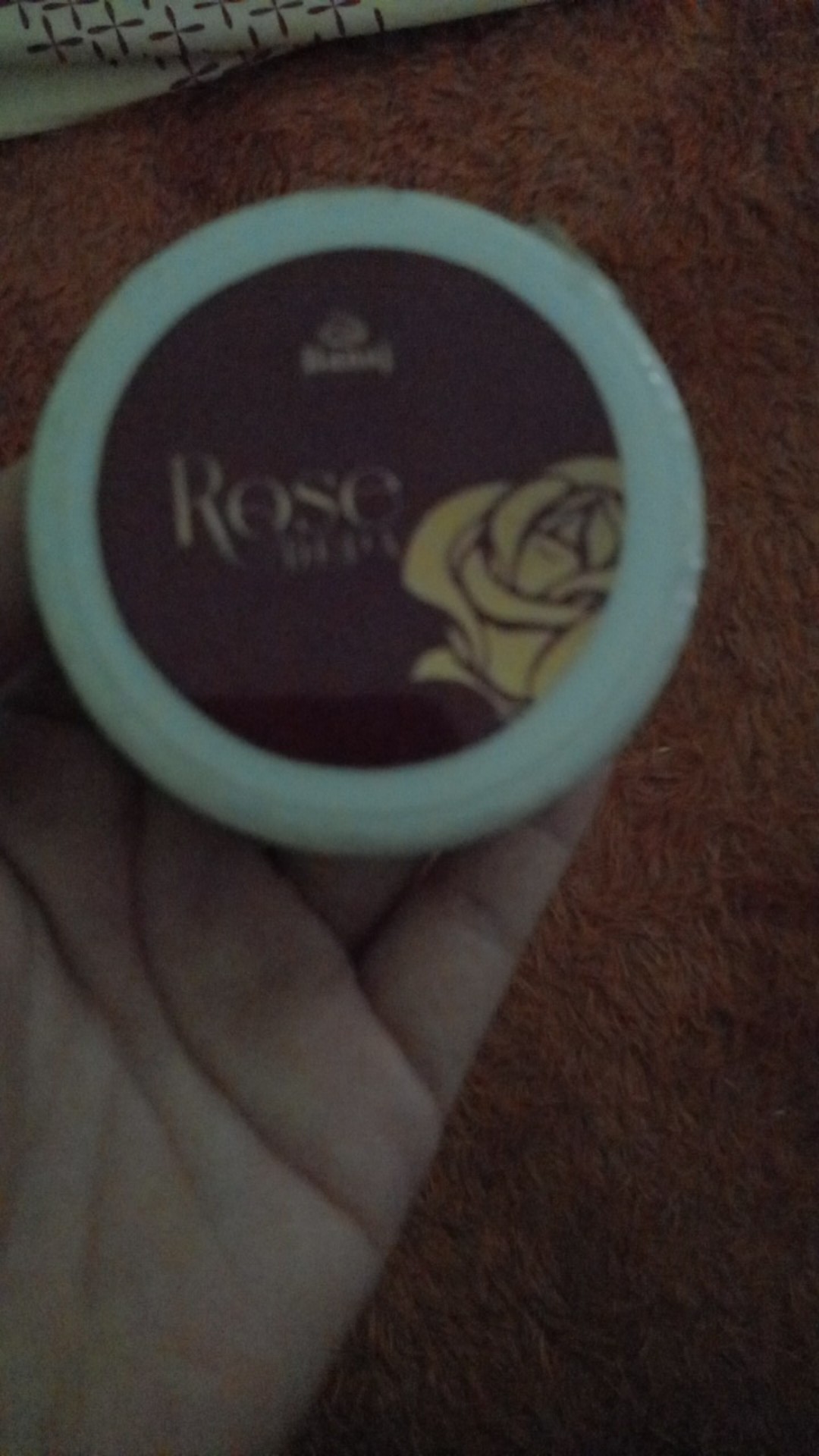 Dupa Rose Banaj
