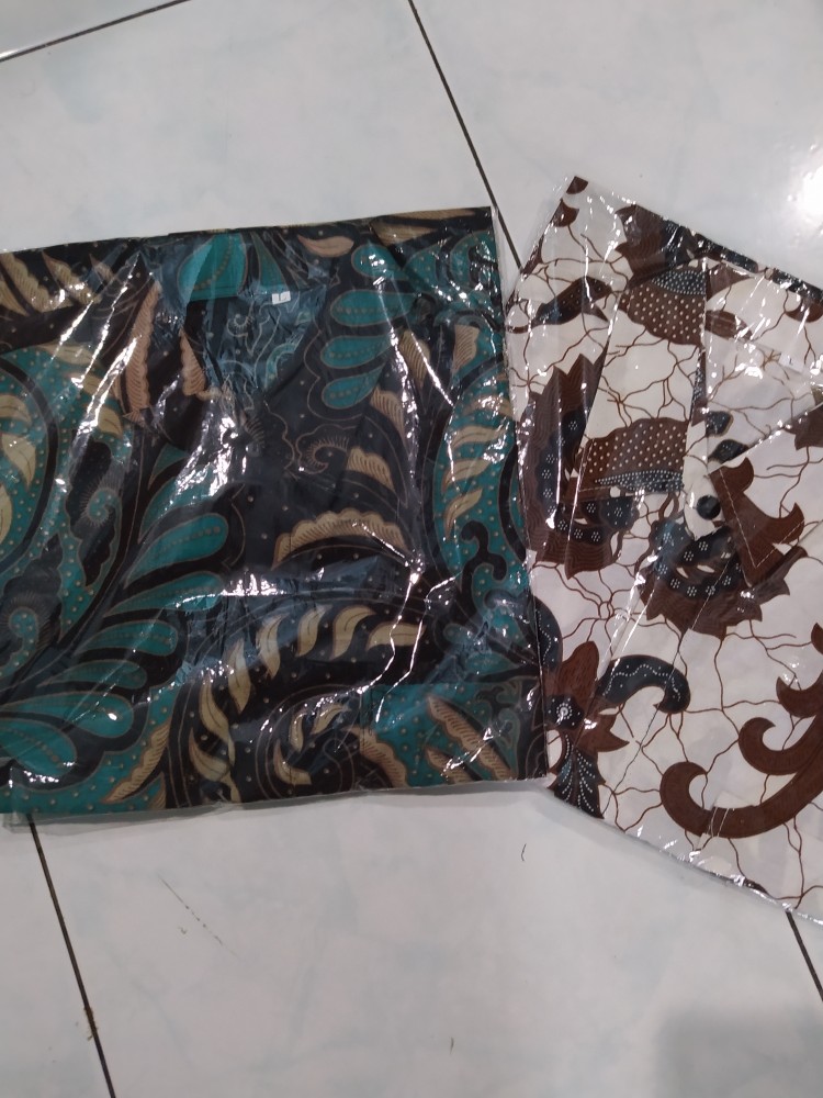 Maura Couple - Sania Ruffle Batik Couple