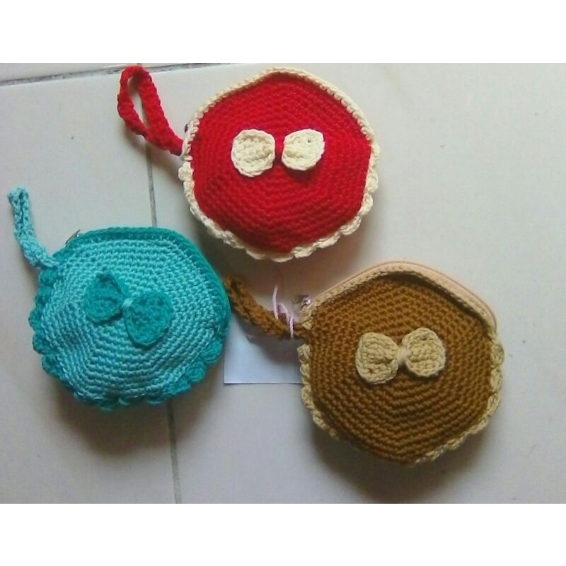 dompet koin rajut bulat pita