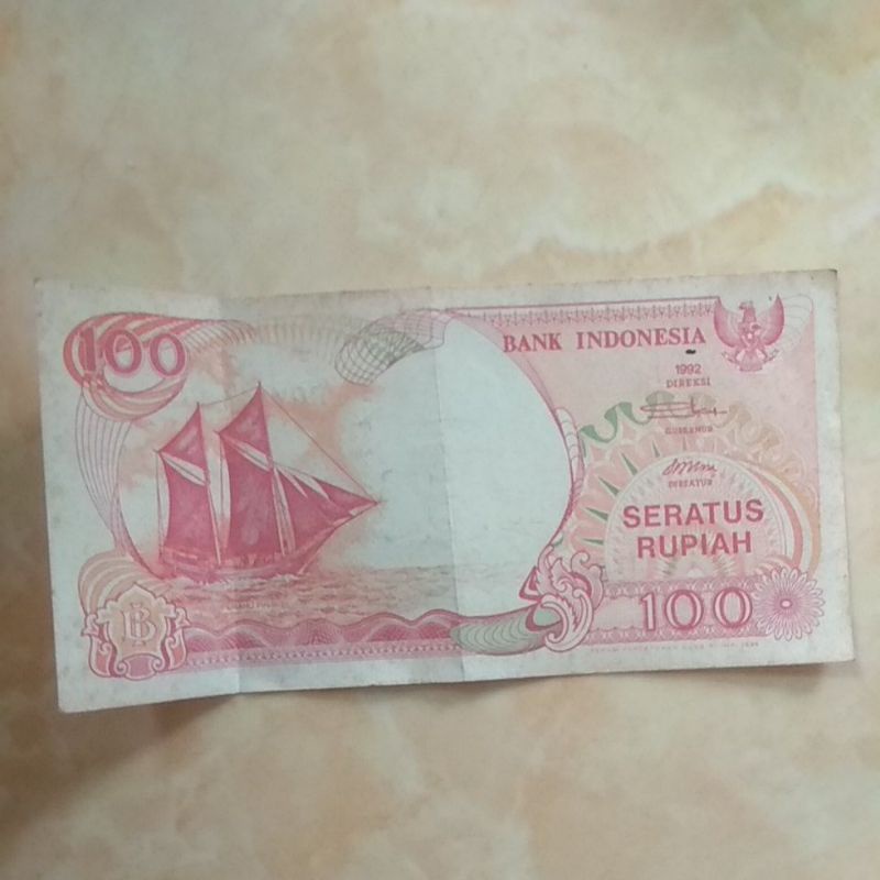 UANG KERTAS Rp. 100, tahun 1992