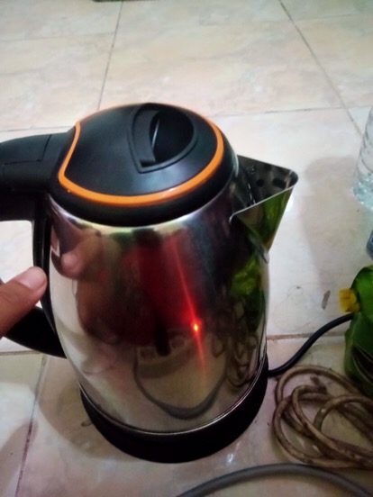 2 Liter - Teko Listrik Pemanas Air Kettle Listrik Ceret Pemanas Air Electric Kettle