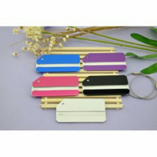 

Name Tag ID Alumunium silver