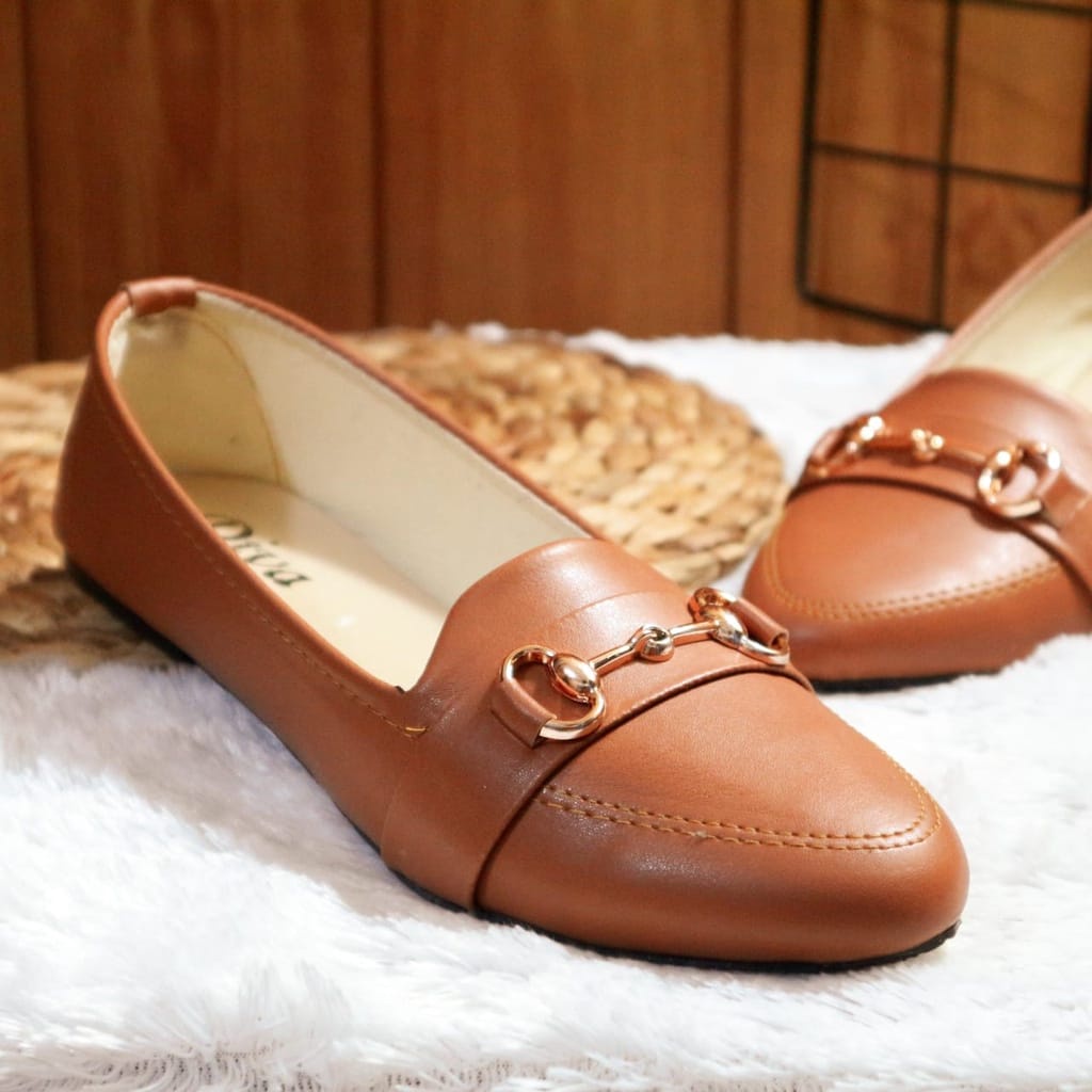 Flatshoes Wanita Clary JW02