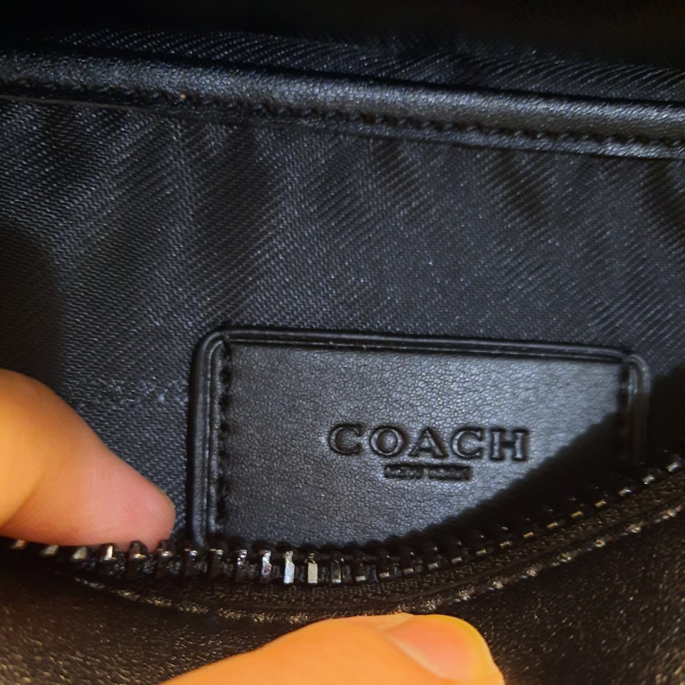 Waistbag Coach Blackbox 100% ORIGINAL / Tas Selempang Kulit Tas Coach Tas Pinggang