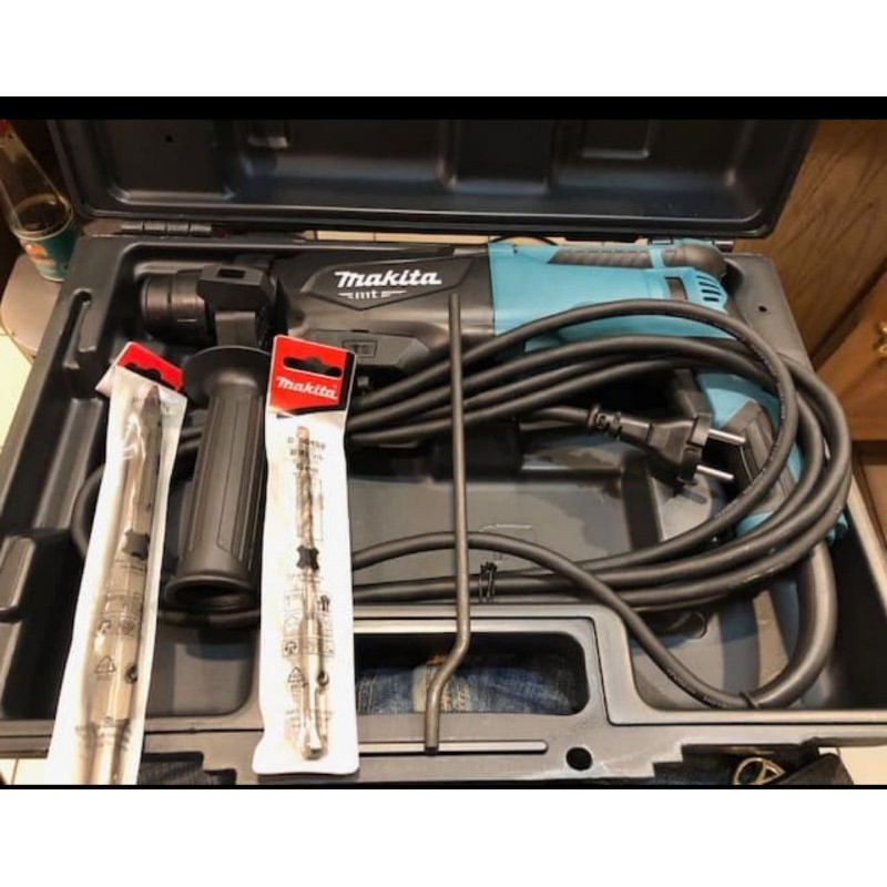 Makita M8701B-26 Mesin bor beton Rotary Hammer Drill 26mm M8701B - 26