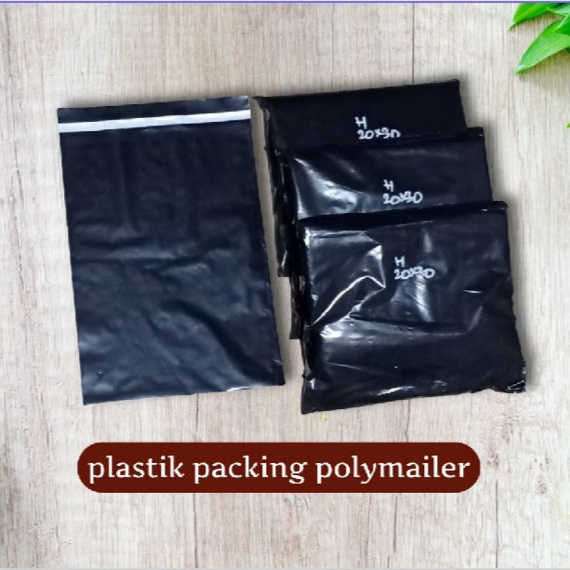 Plastik Polymailer Packing Online Pakai Lem Ukuran 20×30cm