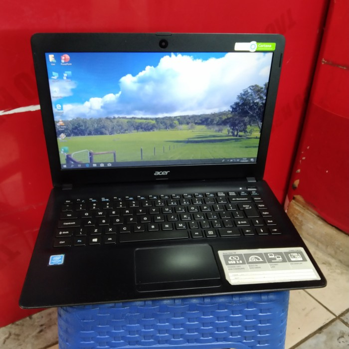 Laptop Acer One Z1402 Intel Celeron N2957U Ram 2 Gb HDD 500 GB
