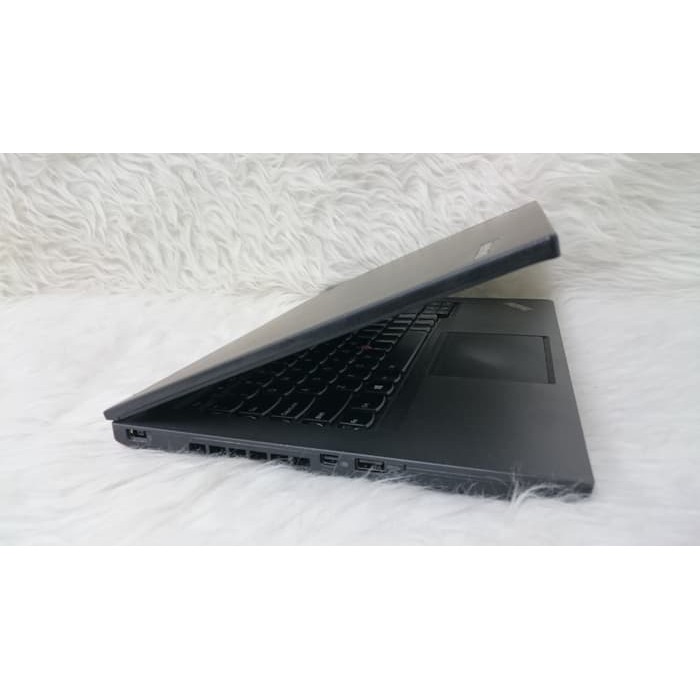 Laptop Bekas Lenovo Thinkpad T440 Core i5 Gen 4