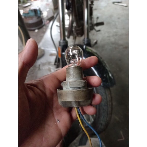 Fiting lampu belakang/soket lampu belakang GL pro/max original copotan