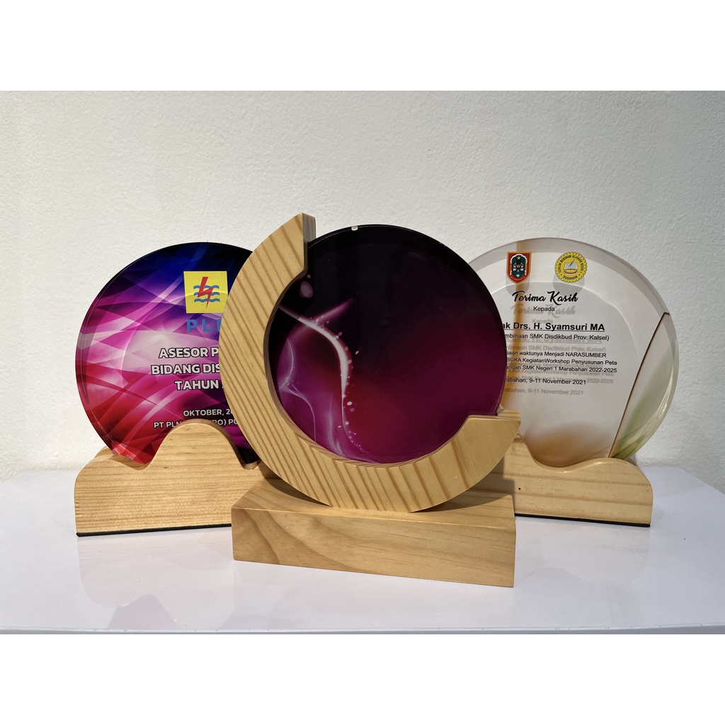 CETAK PLAKAT AKRILIK KAYU 3 JAM SELESAI