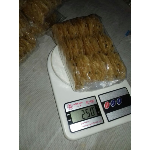 

kerupuk sermier mentah[250gram]