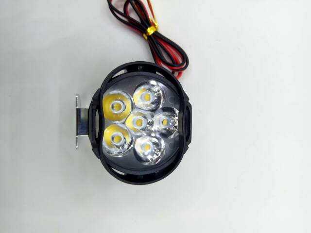 LAMPU LED SOROT 6 MATA L3C