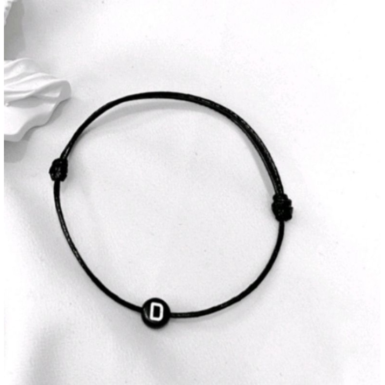 Gelang Couple Inisial Huruf Bulat TALI SATIN 1mm