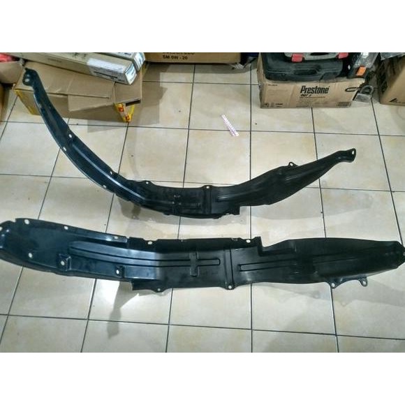 Hebaat Karpet Lumpur Inner Liner Fender Depan Ford Ranger Everest