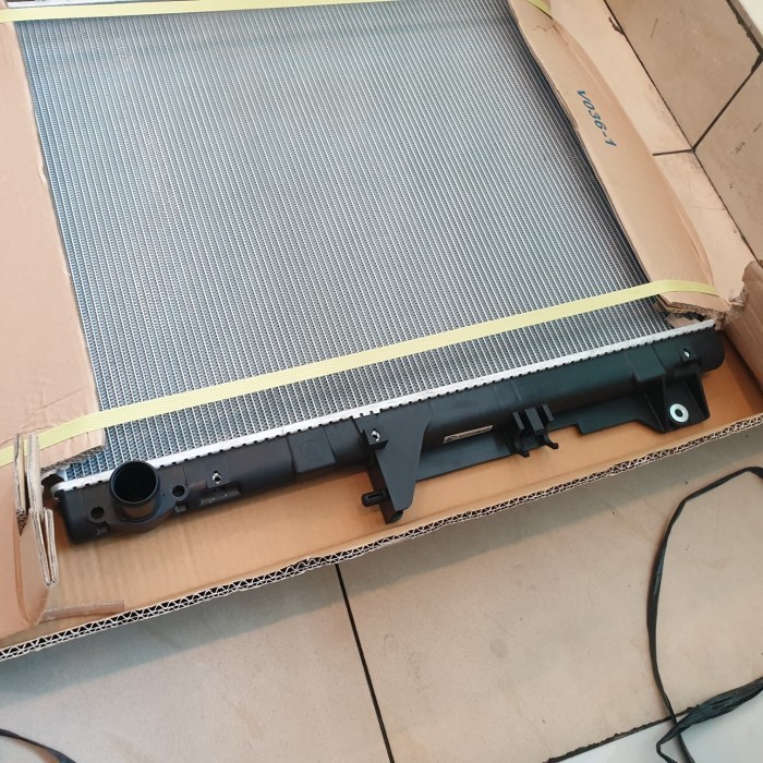 Radiator Manual Koyo Mitsubishi Triton KB7 4M40