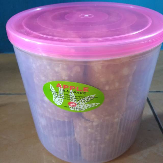 

Kue noga kacang