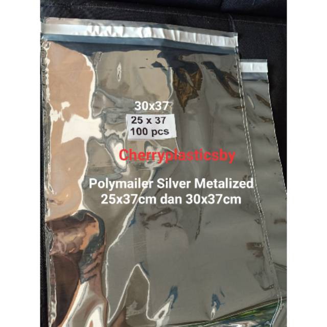 Polymailer Silver METALIZED Packing Olshop 25x37 dan 30x37cm pak 100pc