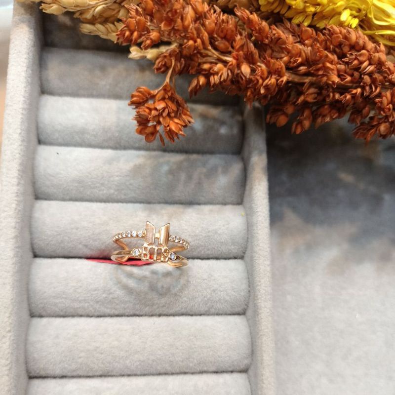 Cincin BTS