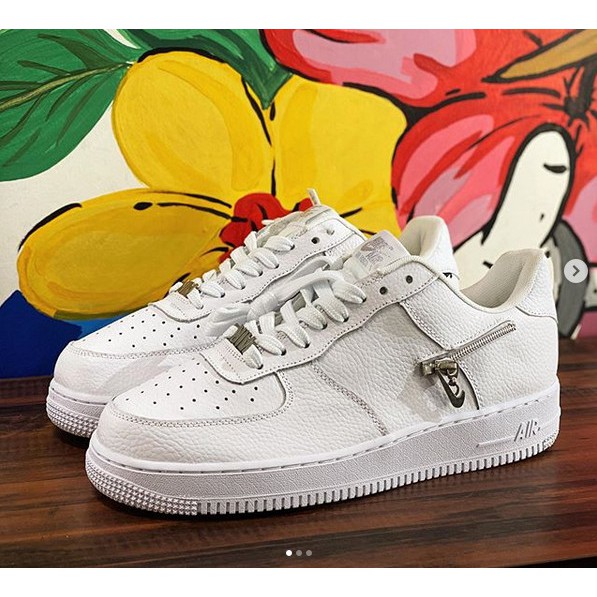 Nike Air Force Swoosh All White