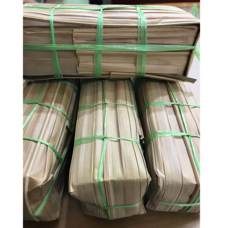 

bulacan udang Jermal bungkus daun, khas pemangkat