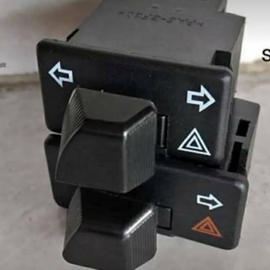 TOMBOL SEN sein HAzard VARIO 125 150 led