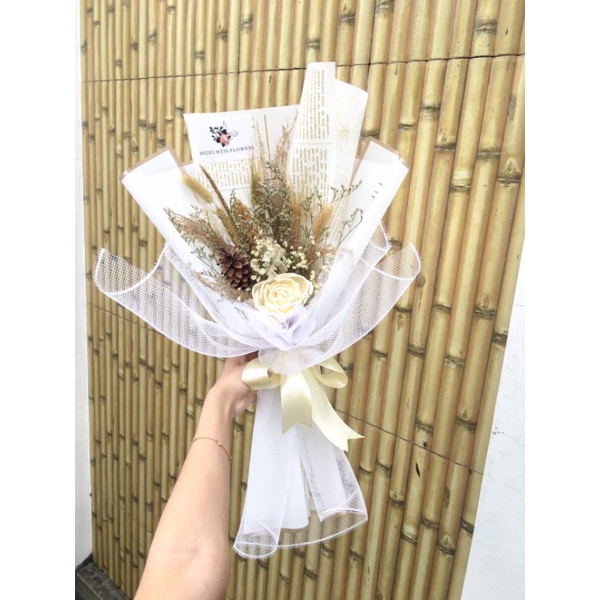 Dried flower Bouquet / bouquet wisuda / rustic bouquet / bouquet lamaran