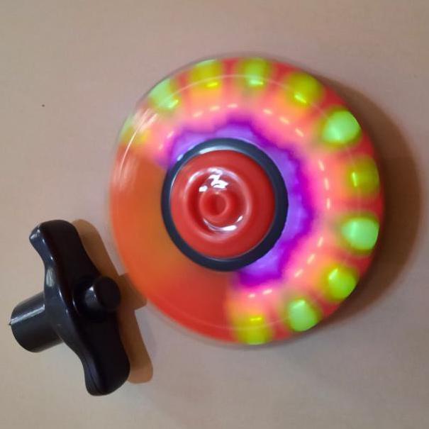 Fresh MAINAN GANGSING UFO MAINAN EDUKASI ANAK LAKI GASING LAMPU NYALA MUSIK LED GANGSING BEYBLADE  T