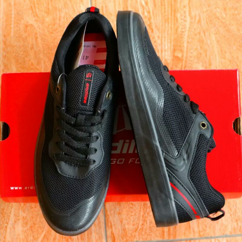 SEPATU PRIA KASUAL ARDILES HITAM PUTIH DAN HITAM POLOS FULL BLACK SNEAKERS